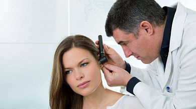 Leona Life: Pregled lekara i ispiranje ušiju!