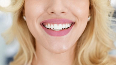 Medis Dental: Uklanjanje kamenca, poliranje i peskiranje zuba!